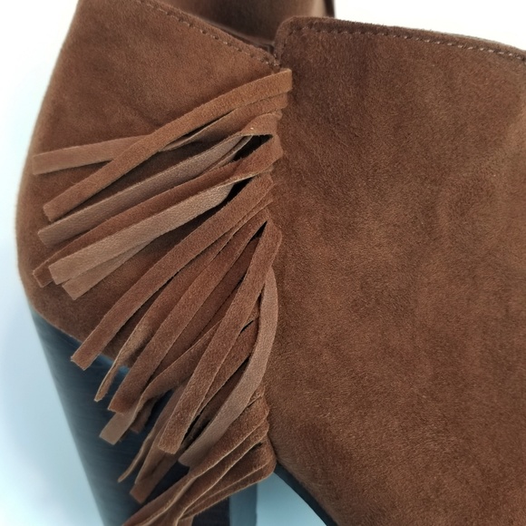 Carlos Santana Fringe Ankle Boot - Picture 5 of 8